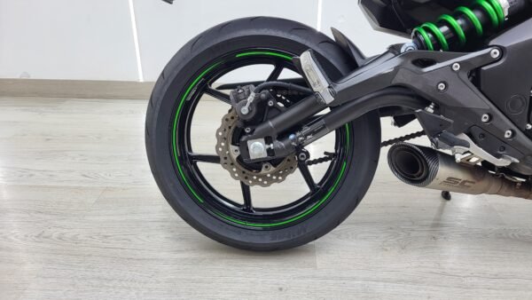 KAWASAKI ER 6N - Imagen 7