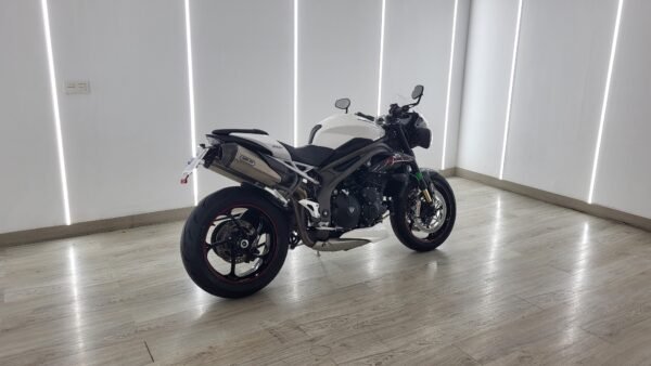 TRIUMPH SPEED TRIPLE RS - Imagen 2