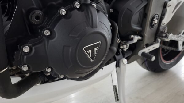 TRIUMPH SPEED TRIPLE RS - Imagen 19
