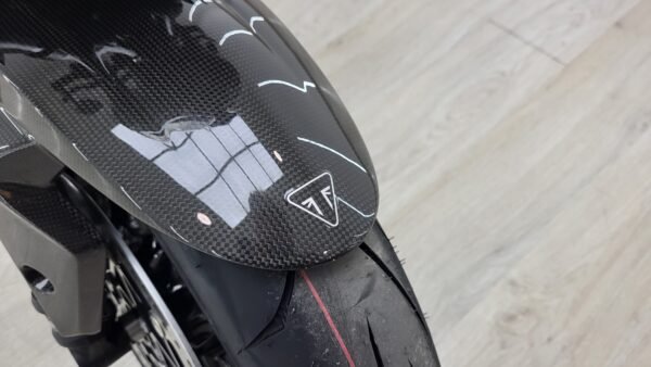 TRIUMPH SPEED TRIPLE RS - Imagen 23