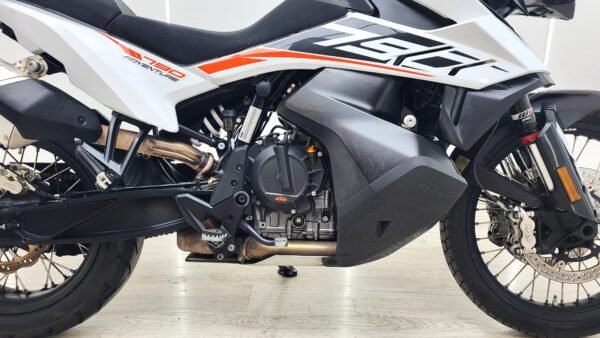 KTM 790 ADVENTURE - Imagen 5