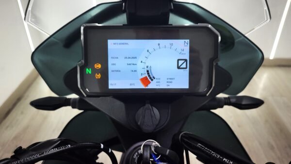 KTM 790 ADVENTURE - Imagen 18