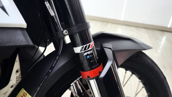 KTM 790 ADVENTURE - Imagen 21
