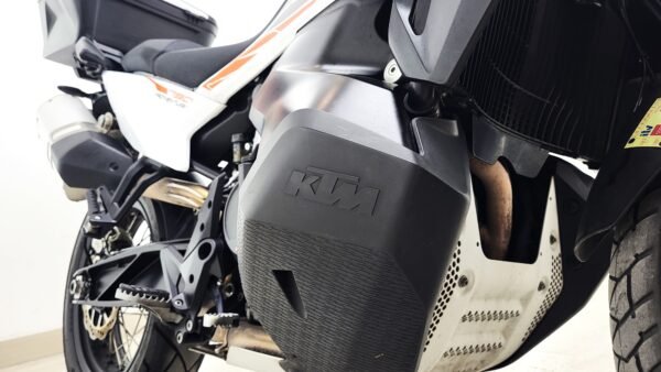 KTM 790 ADVENTURE - Imagen 22